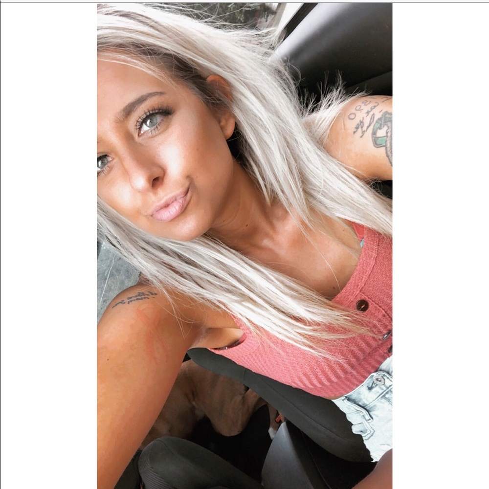 Meet your Posher, Samantha